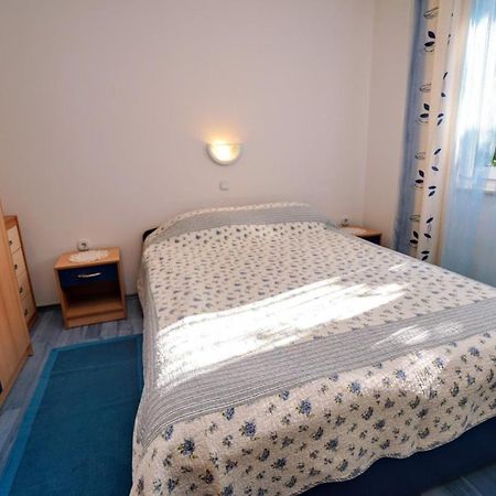 Apartment Vlado Zambratija  Buitenkant foto