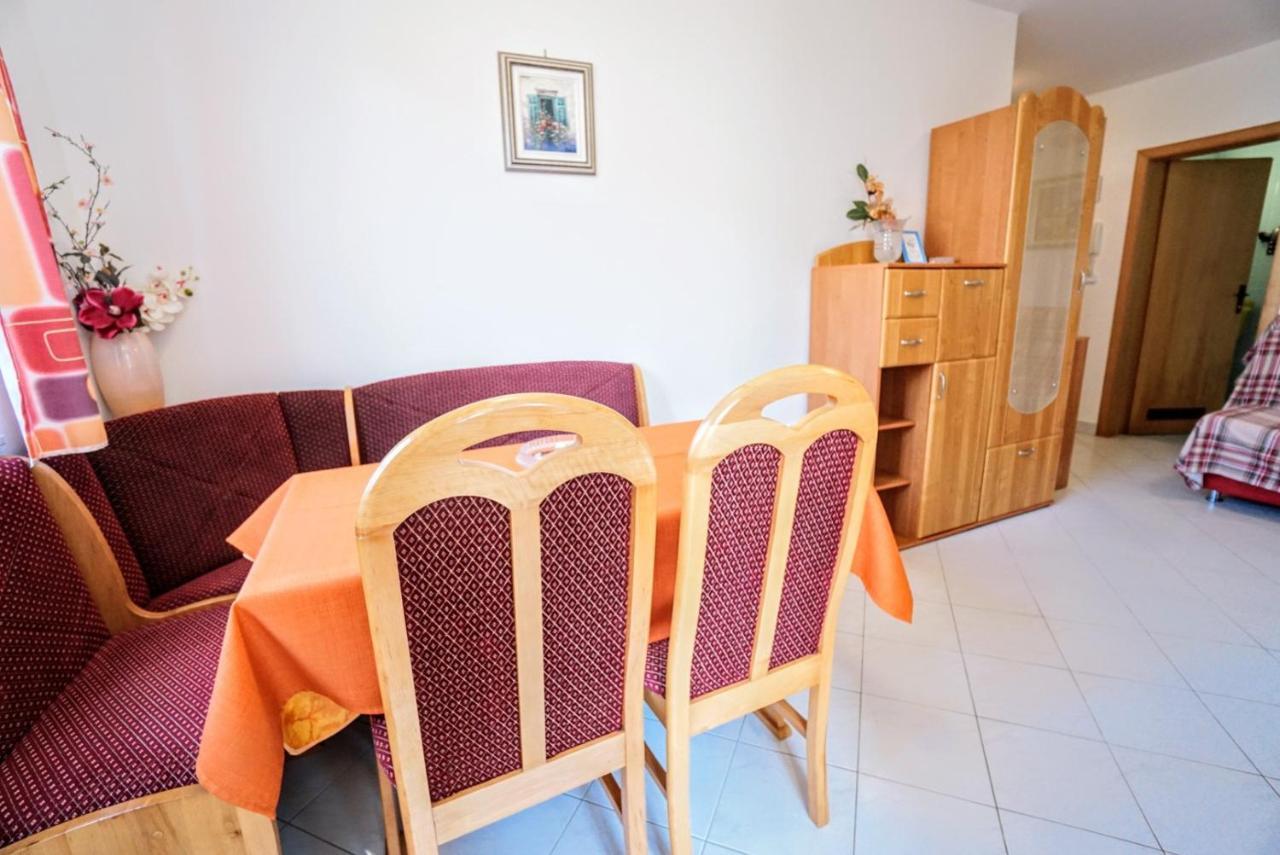 Apartment Vlado Zambratija  Buitenkant foto