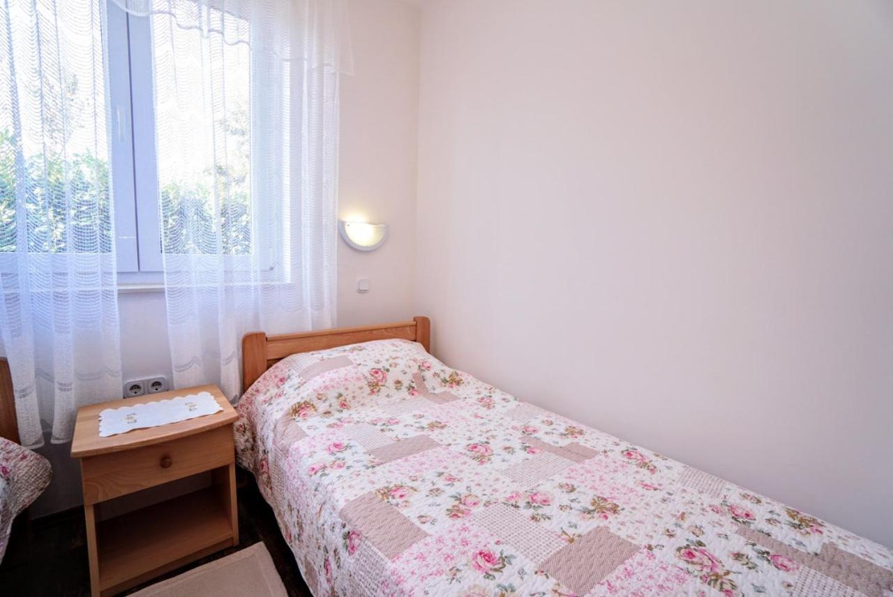 Apartment Vlado Zambratija  Buitenkant foto